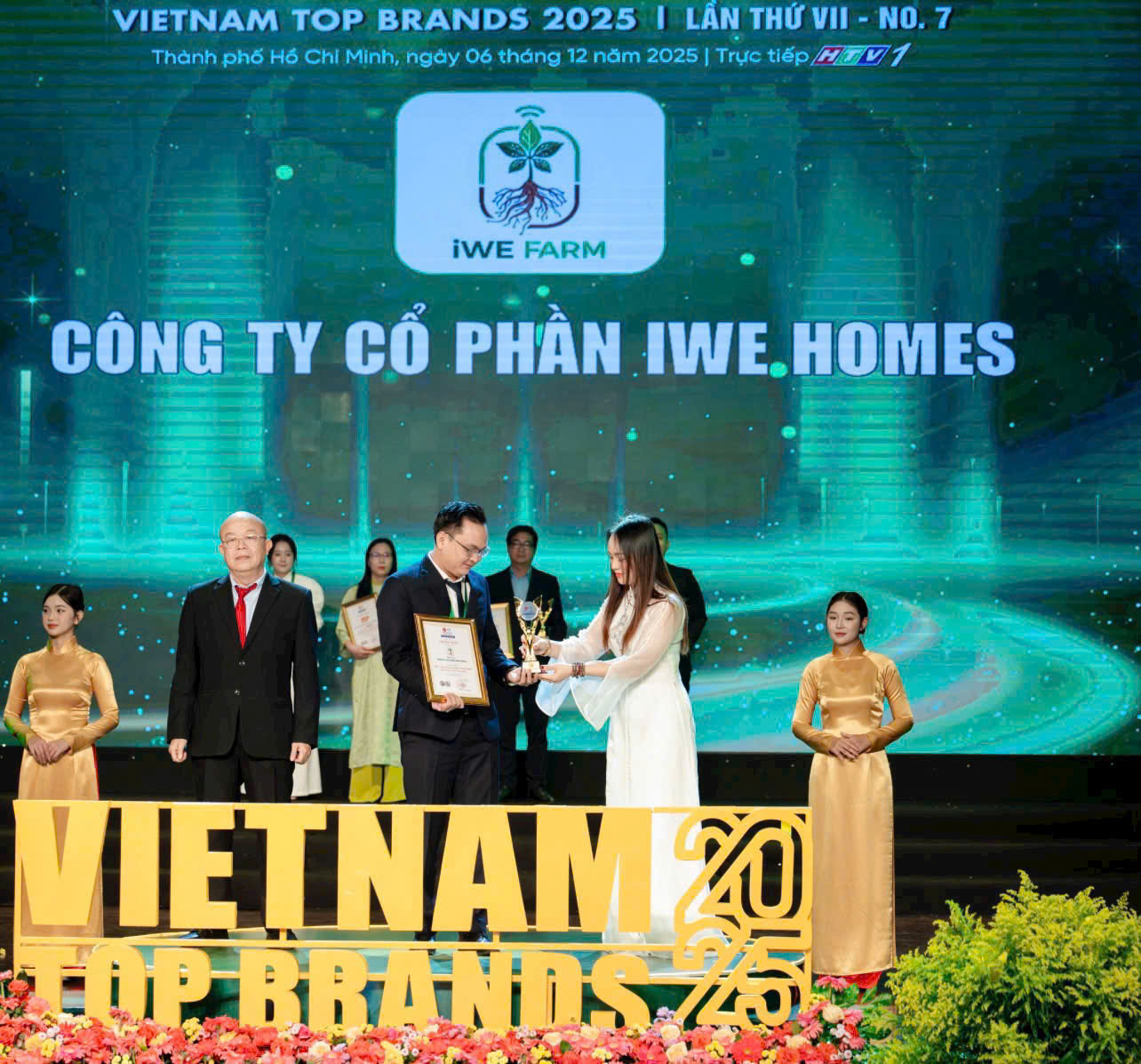 Khoảnh khắc Tuyệt vời