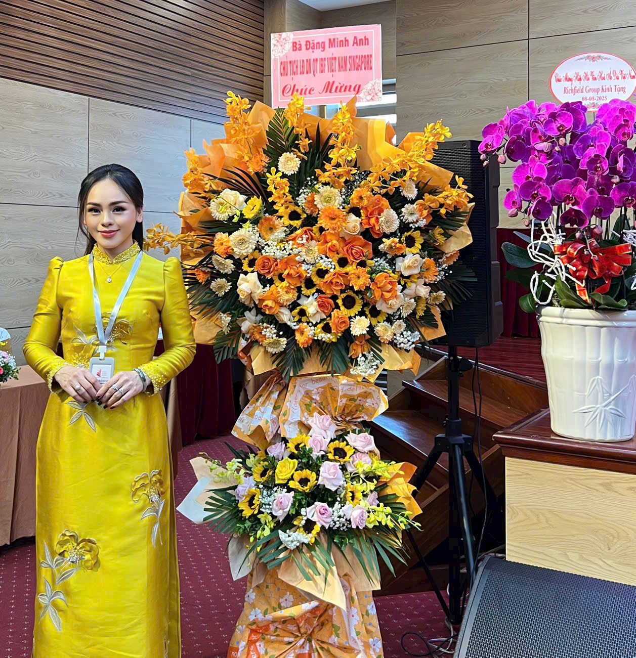 Khoảnh khắc Tuyệt vời
