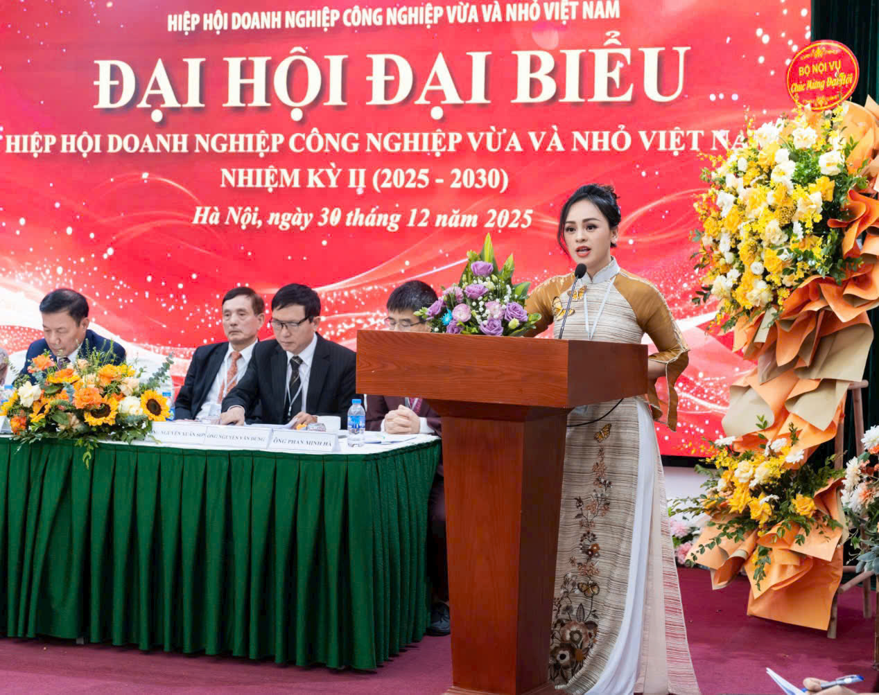 Khoảnh khắc Tuyệt vời